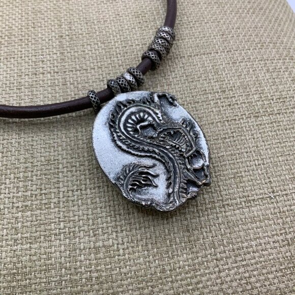 Lucky Brand Tiger Eye Pendant Leather Cord Silver Distressed Tone Boho Necklace - Picture 4 of 7